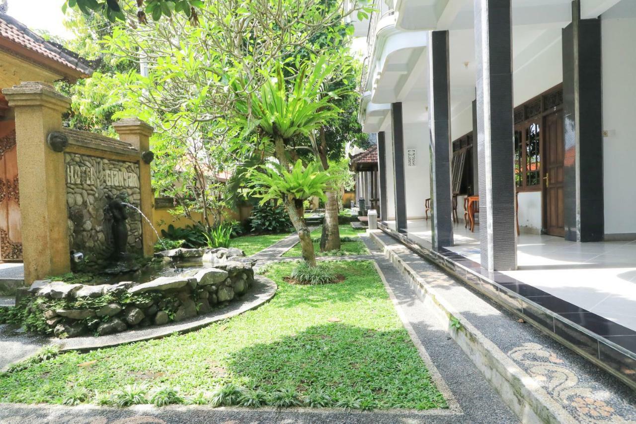 Gianyar Hotel Exterior photo