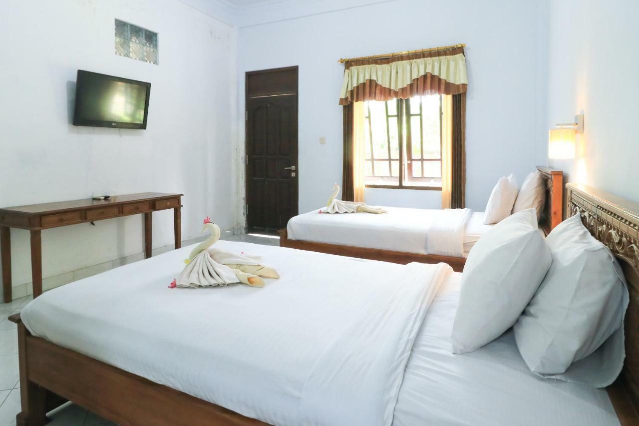 Gianyar Hotel Exterior photo