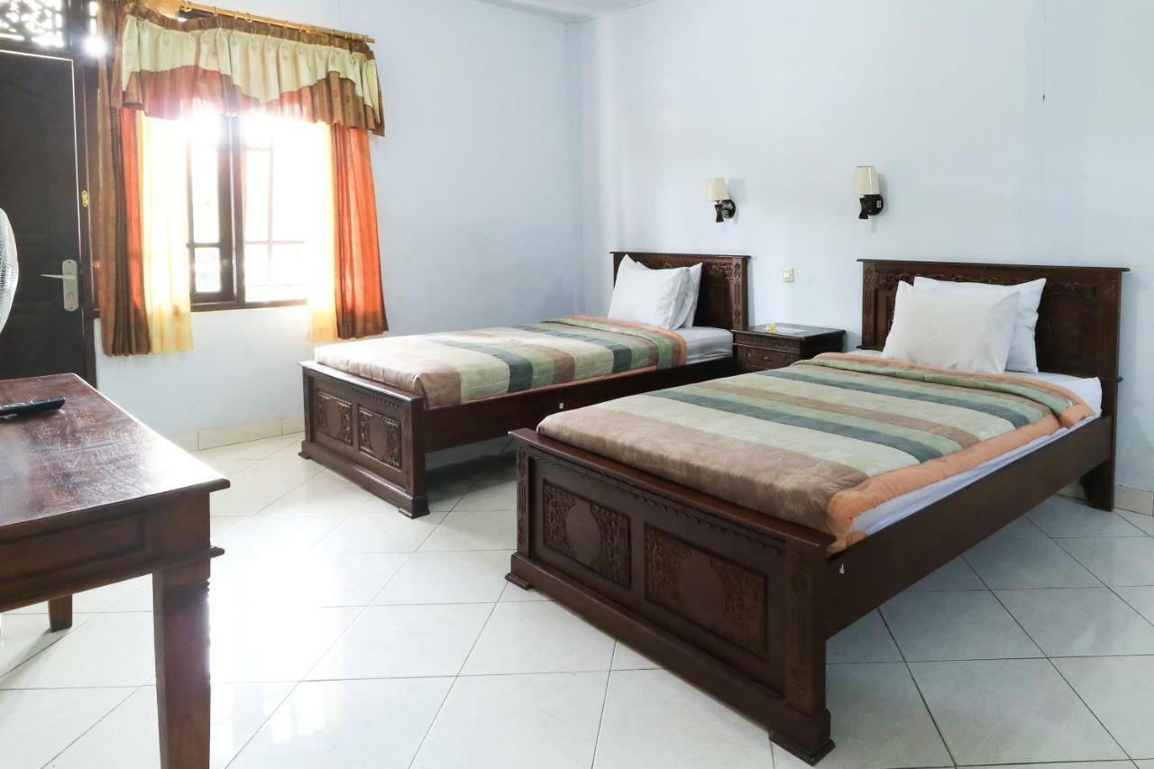 Gianyar Hotel Exterior photo