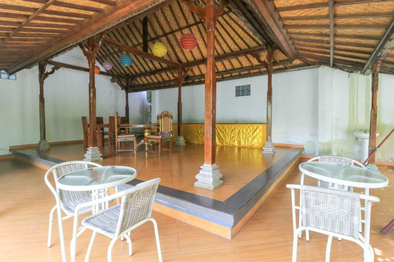 Gianyar Hotel Exterior photo